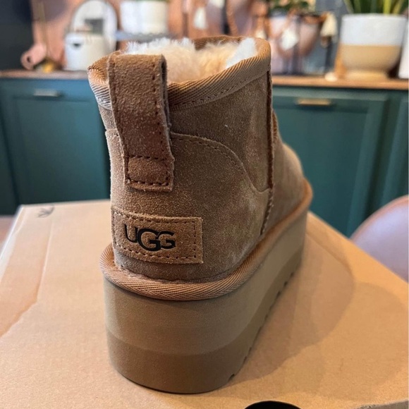 UGG Shoes - Brand new UGG ultra mini platform boots - Chestnut size 7